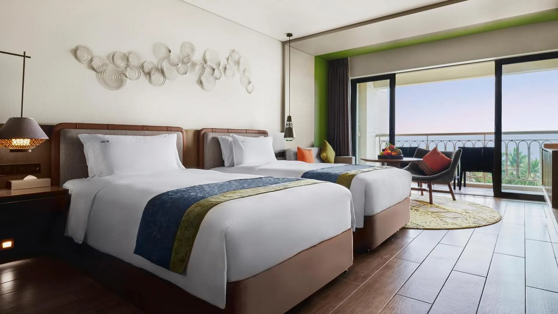 Holiday Inn Resort Sanya Bay By Ihg 5*,